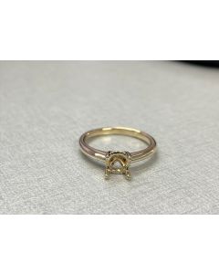 Round Diamond Ring